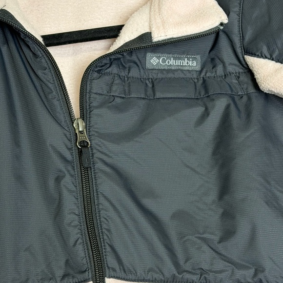 Columbia Kids' Two-Tone Pink and Black Puffer Jacket - Picture 3 of 10